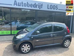 Grijs Gebruikt 2011 Peugeot 107 Hatchback | € 3.750 (Eerlijke prijs)