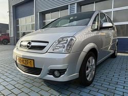 Grijs Gebruikt 2010 Opel Meriva Cosmo MPV | € 4.950 (Super prijs)