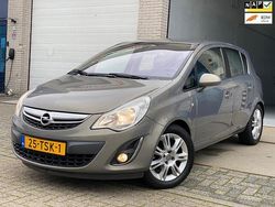 Bruin Gebruikt 2012 Opel Corsa Cosmo Hatchback | € 6.450 (Eerlijke prijs)