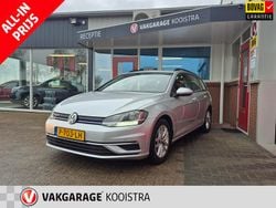 Grijs (metallic) Gebruikt 2020 VW Golf VII Highline Hatchback | € 17.950 (Goede deal)
