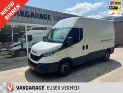 Wit Gebruikt 2022 Iveco Daily Van | € 29.950