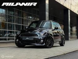 Zwart Gebruikt 2014 Mini John Cooper Works Hatchback | € 14.945 (Eerlijke prijs)