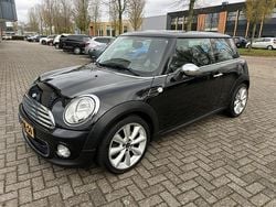 Zwart Gebruikt 2014 Mini ONE Chili Hatchback | € 7.995 (Goede deal)