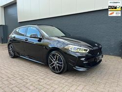 Zwart Gebruikt 2020 BMW 118 M Performance Hatchback | € 26.950 (Duur)
