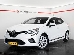 Wit Gebruikt 2021 Renault Clio V Intens Hatchback | € 13.944 (Goede deal)