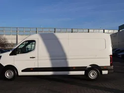 Wit Nieuw 2024 Renault Master Van | € 34.006