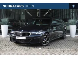 Zwart Gebruikt 2022 BMW 530e Executive Stationwagen | € 46.950 (Duur)