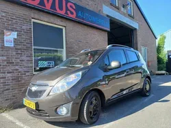 Bruin Gebruikt 2010 Chevrolet Spark Hatchback | € 1.750 (Eerlijke prijs)