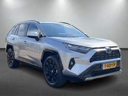 Grijs Gebruikt 2023 Toyota RAV4 Style SUV | € 41.901 (Eerlijke prijs)