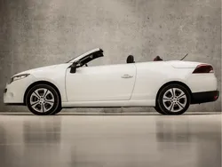 Wit Gebruikt 2011 Renault Mégane Cabriolet Dynamique Cabriolet | € 7.945 (Eerlijke prijs)