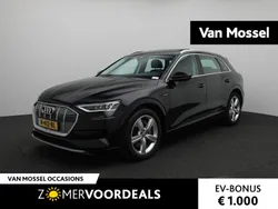 Zwart Gebruikt 2019 Audi e-tron Design SUV | € 25.900 (Eerlijke prijs)