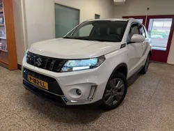 Wit Gebruikt 2022 Suzuki Vitara SUV | € 21.799 (Eerlijke prijs)