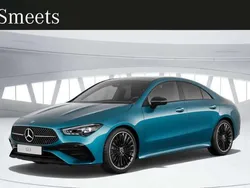 Blauw Nieuw 2025 Mercedes CLA180 AMG line Sedan | € 54.450
