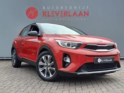 Rood Gebruikt 2018 Kia Stonic SUV | € 15.950 (Eerlijke prijs)