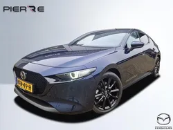 Deep crystal blue (donker blauw metallic) Gebruikt 2025 Mazda 3 Luxury Hatchback | € 43.845
