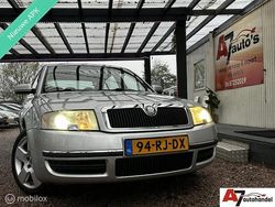 Grijs Gebruikt 2005 Skoda Superb Elegance Sedan | € 2.950