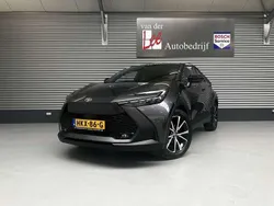 Grijs, metallic lak Gebruikt 2024 Toyota C-HR Style SUV | € 32.950