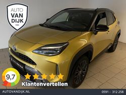 Geel (metallic) Gebruikt 2024 Toyota Yaris Cross Edition SUV | € 28.885 (Eerlijke prijs)