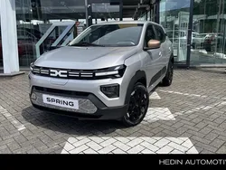Grijs Nieuw 2025 Dacia Spring Extreme Hatchback | € 18.890