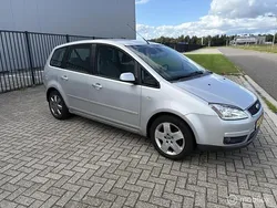 Grijs Gebruikt 2007 Ford C-MAX Ambiente MPV | € 1.600 (Eerlijke prijs)