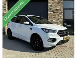 Wit Gebruikt 2018 Ford Kuga ST-Line SUV | € 22.995 (Iets duurder)