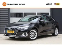 Zwart Gebruikt 2022 Audi A3 Sportback e-tron Business Sedan | € 24.899 (Goede deal)