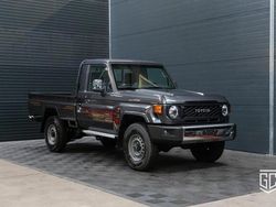 Grijs Gebruikt 2024 Toyota Land Cruiser SUV | € 54.950 (Super prijs)