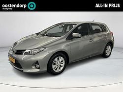 Grijs Gebruikt 2015 Toyota Auris Hybrid Hatchback | € 14.900 (Eerlijke prijs)