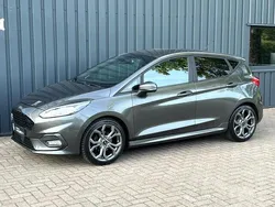 Grijs Gebruikt 2018 Ford Fiesta ST-Line Hatchback | € 12.995 (Eerlijke prijs)