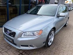Grijs Gebruikt 2010 Volvo V70 R-Design Stationwagen | € 18.945