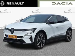 Wit Nieuw 2025 Renault Mégane Komfort Hatchback | € 34.950 (Goede deal)