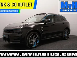Zwart Gebruikt 2023 Lynk & Co 01 SUV | € 29.399 (Eerlijke prijs)