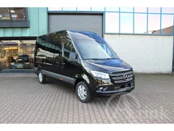 Zwart Gebruikt 2023 Mercedes Sprinter Van | € 56.750 (Iets duurder)