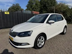Wit Gebruikt 2017 Skoda Fabia Joy Hatchback | € 8.950 (Eerlijke prijs)