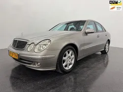Grijs Gebruikt 2004 Mercedes E200 Avantgarde Sedan | € 3.245 (Super prijs)
