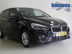 Zwart Gebruikt 2019 BMW 216 Executive Stationwagen | € 17.987 (Eerlijke prijs)