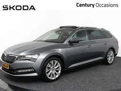 Grijs Gebruikt 2023 Skoda Superb Business Line Stationwagen | € 31.900 (Iets duurder)