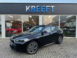 Zwart Gebruikt 2022 BMW X2 Executive SUV | € 34.450 (Eerlijke prijs)