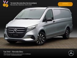 Zilver Gebruikt 2024 Mercedes Vito MPV | € 49.950