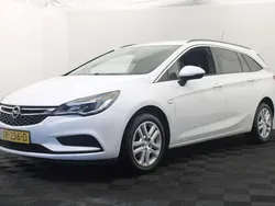 Wit Gebruikt 2019 Opel Astra Business Stationwagen | € 5.450 (Goede deal)