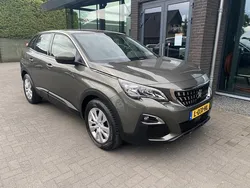 Grijs Gebruikt 2017 Peugeot 3008 Allure SUV | € 16.800 (Eerlijke prijs)