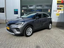 Grijs Gebruikt 2022 Renault Captur Zen SUV | € 18.700 (Eerlijke prijs)
