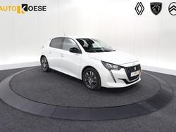 Wit Gebruikt 2022 Peugeot 208 Allure Hatchback | € 17.295 (Eerlijke prijs)