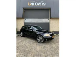 Zwart Gebruikt 2004 BMW 116 Executive Hatchback | € 3.950 (Iets duurder)