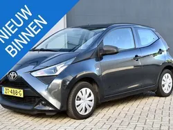 Grijs Gebruikt 2019 Toyota Aygo Hatchback | € 7.500 (Goede deal)
