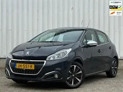 Grijs Gebruikt 2016 Peugeot 208 Allure Hatchback | € 6.949 (Eerlijke prijs)