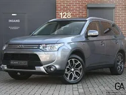 Grijs Gebruikt 2015 Mitsubishi Outlander P-HEV Edition SUV | € 11.495 (Goede deal)