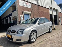 Grijs Gebruikt 2003 Opel Vectra GTS Elegance Hatchback | € 1.749 (Goede deal)