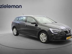 Zwart Gebruikt 2023 Renault Mégane GrandTour Equilibre Stationwagen | € 16.845 (Eerlijke prijs)