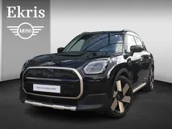 Zwart Gebruikt 2024 Mini Countryman Favoured SUV | € 41.900 (Eerlijke prijs)